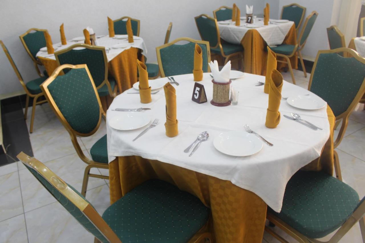 Prinias Hotel Кисуму Экстерьер фото