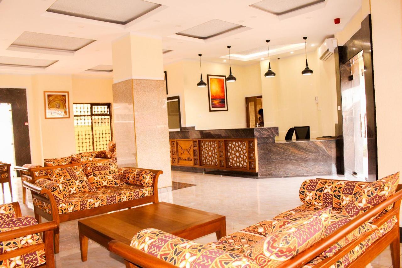 Prinias Hotel Кисуму Экстерьер фото