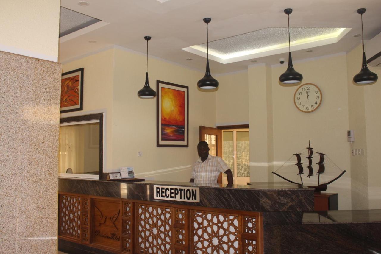 Prinias Hotel Кисуму Экстерьер фото